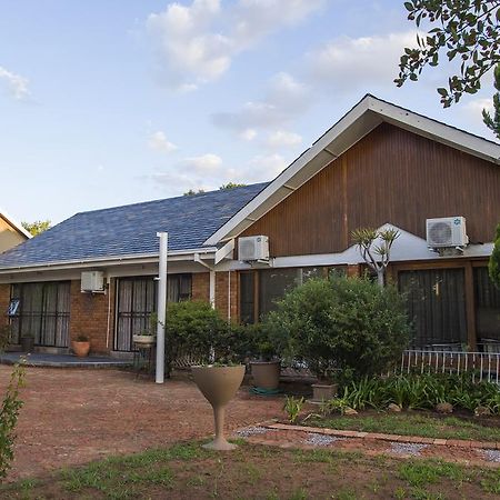 Hotel Kings Halt Bloemfontein Zewnętrze zdjęcie